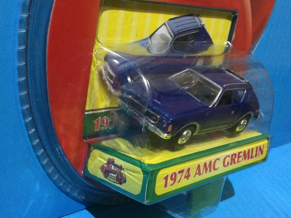 2005 MOTOR MAX FRESH CHERRIES 1974 AMC GREMLIN BLUE USA 2-DOOR SUBCOMPACT - Image 3 of 4