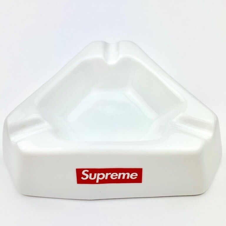 Supreme Porcelin Ashtray White One Size F/W 15 | eBay Supreme Porcelin Ashtray White One Size F/W 15 | eBay