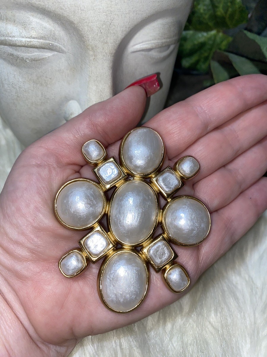 Coco Chanel Vintage Huge 3 X 3 Inch Glass Pearl Rare Stunning