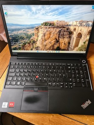 Lenovo ThinkPad E15 - Intel Core i7 | 16GB RAM | 512GB SSD | Radeon RX | HARMAN