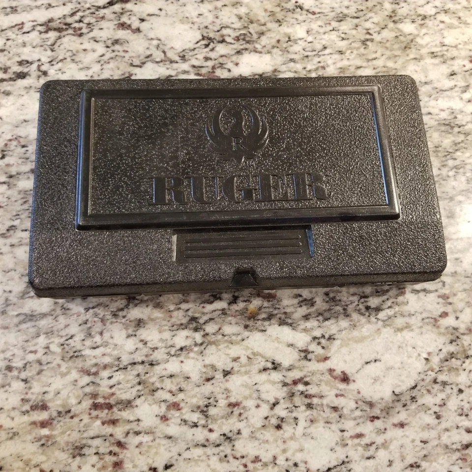 VACÍO Rugger Mark III Caja 22 LR MODELO 10118 SOLO ESTUCHE VACÍO Foto 2 de 4