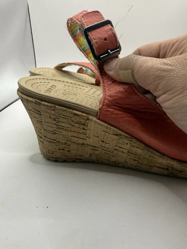 Crocs A Leigh Women's Size 8 Tangerine Leather Cork Wedge Slingback Sandals - Picture 3 of 11