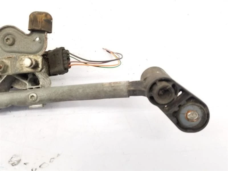 2010 RENAULT CLIO FRONT WIPER MOTOR + LINKAGE 8200268932C - Image 3 of 4