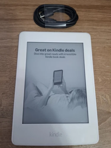 Amazon Kindle Paperwhite 7th Generation, 6” Display, 4GB WiFi WHITE (064J)
