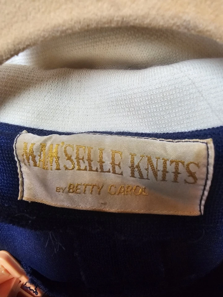 Vestido vintage para mujer Mam'selle tejido por Betty Carol 100 % lana virgen hecho en unión Foto 3 de 4