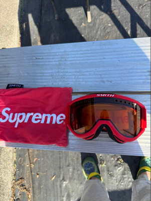 Supreme x Smith Snowboard Ski Goggles Red FW15 Colorway Limited