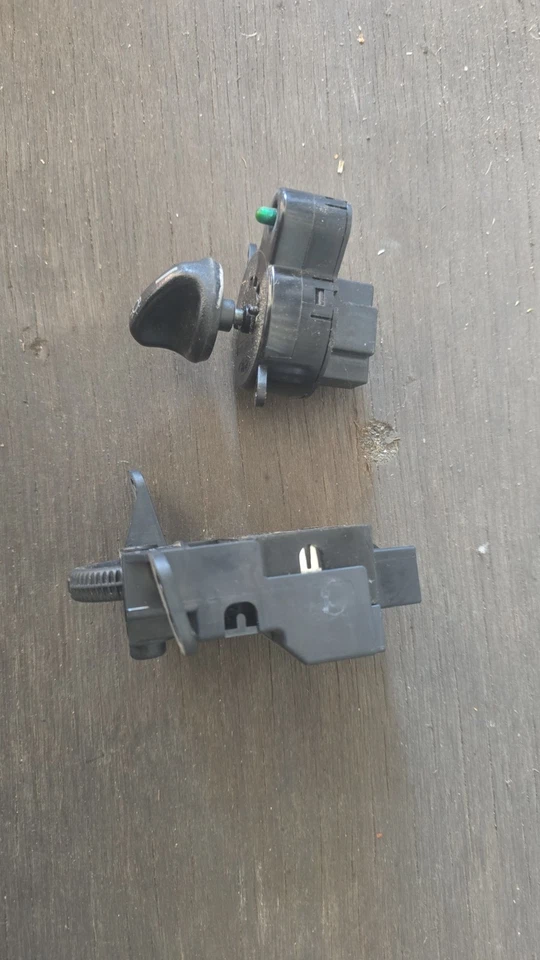 INTERRUPTOR DE ATENUACIÓN DE FAROS 8 pines Ford Ranger 95-06 Explorer Mazda B3000 B4000 OEM Foto 2 de 3