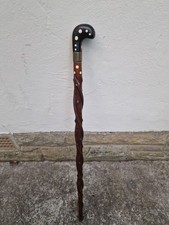 Antiker Volkskunst afrikanischer zwei Schlangen kletternder Gehstock mit Pistolengriff Knochen