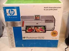 NEW HP Photosmart 8250 Color Digital Inkjet Photo Printer  with lots of ink
