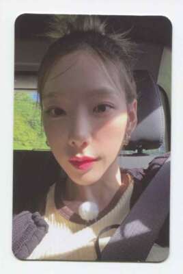 GIRLS GENERATION SNSD - FOREVER 1 [DELUXE VER.] OFFICIAL PHOTOCARD