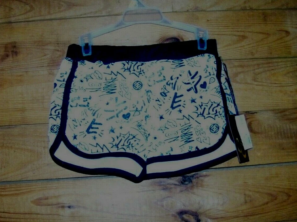 全新 Little Girls ENYCE 短裤 白色 带黑色 尺寸 6X 二手状况完好!!! — 第 2/3 张图片