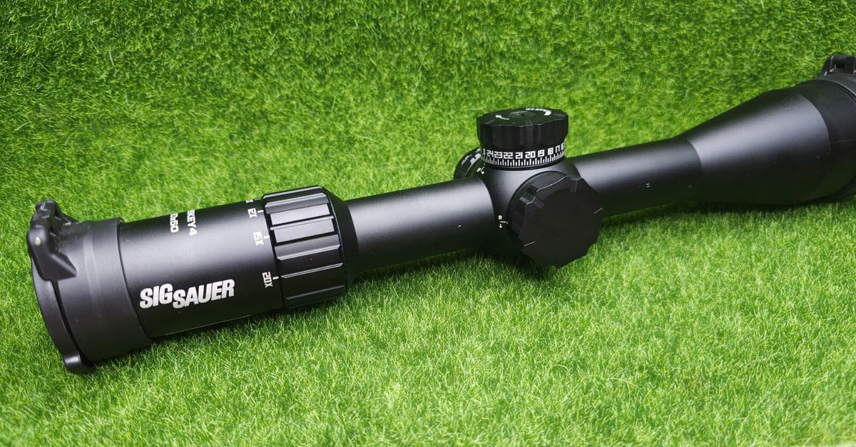 Sig #SOW45002 WHISKEY4 5-20x50mm Riflescope FFP Illum. MOA Milling