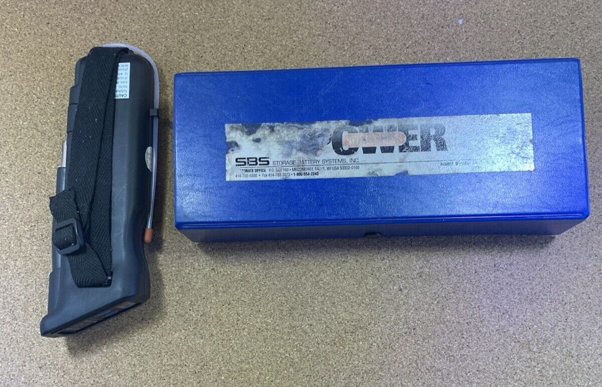 STORAGE BATTERY SYSTEMS SBS-2002 Digital Hydrometer