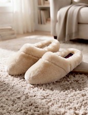 Giesswein Veitsch Women's Slippers in Sheepskin, Color Cream Size 10 Women  s