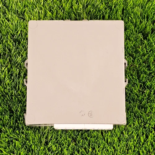 Toyota 4Runner V6 4x4 4WD Transfer Case Control Module 89530-35311 - Picture 6 of 8