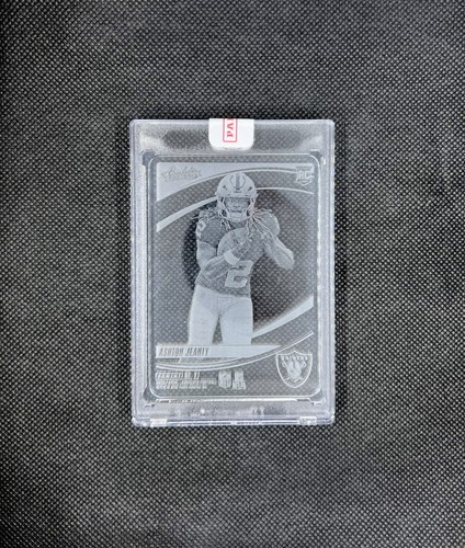2025 Panini Absolute Ashton Jeanty Base (RAW)