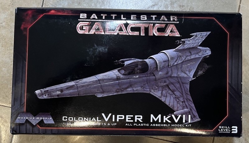 Moebius Models Battlestar Galactica 1:32 Colonial MKV II Plastic Model Kit
