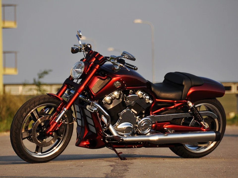 For Harley Davidson Street Glide Special FLHX Chrome Motorcycle Rearview Mirrors - Image 4 of 4