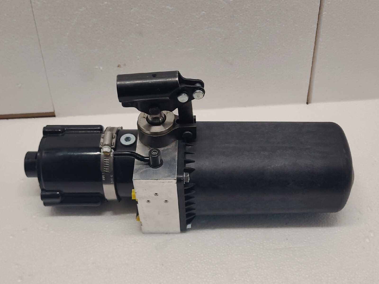 POWERPACKER HYDRAULIC PUMP AU1340426, NOS eBay