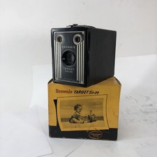 Vintage Brownie Target SIX-20 Box Camera-Eastman Kodak Company Untested