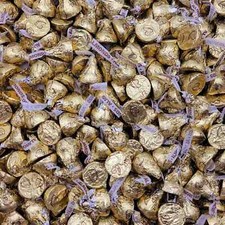 HERSHEY'S Kisses Milk Chocolate With Almonds, Bulk  Delicious Candy 5 Pounds 