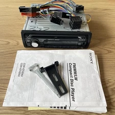 SONY CDX GT824U - Car Stereo Mobile Media Station with Cables And Manual VGC