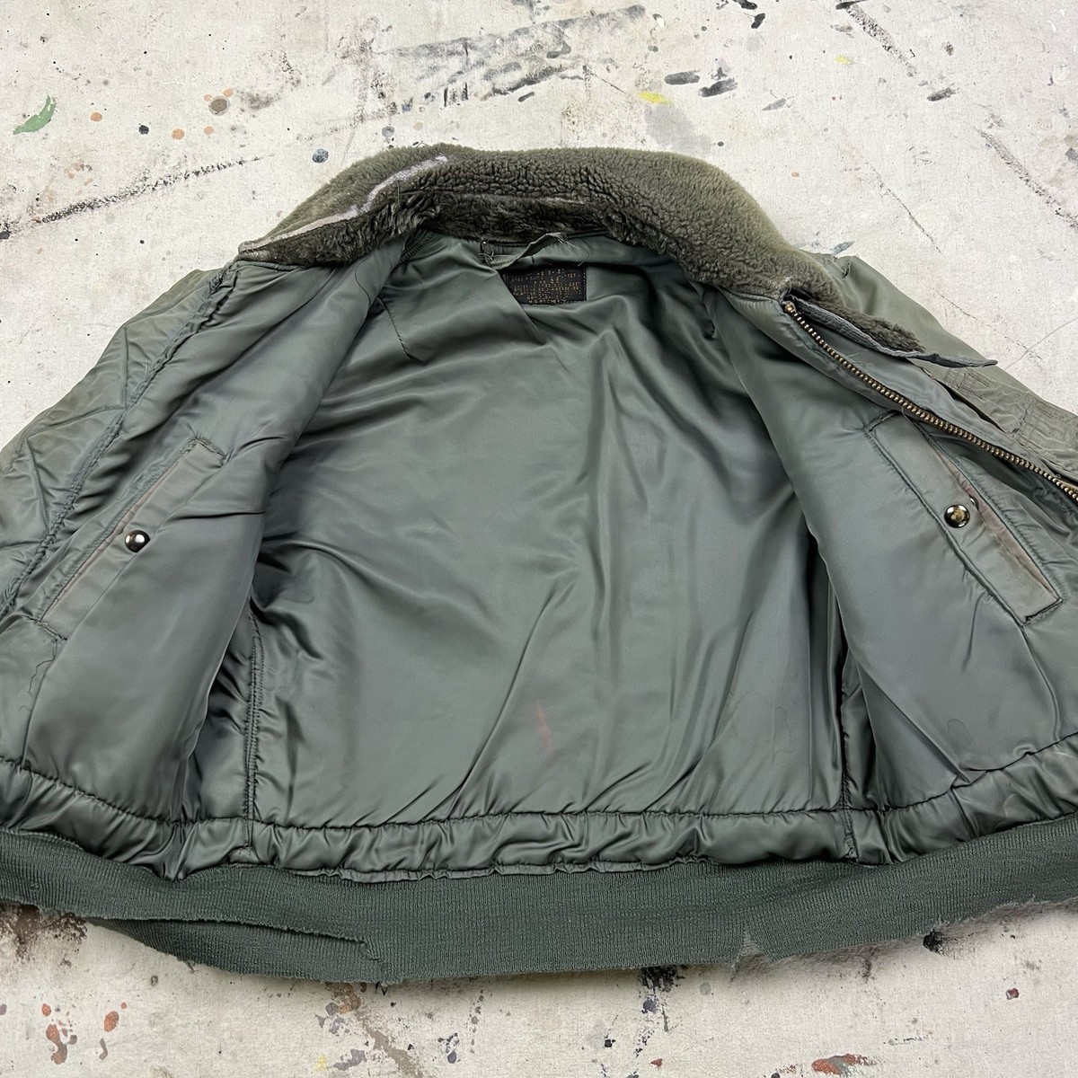 Vintage 50s USAF B-15D Intermediate Flying Bomber Jacket Size 36