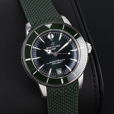 Breitling Superocean Heritage 40 Green Dial on Rubber B31 AB3110361L1S1 NEW 2025