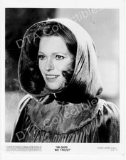 IN GOD WE TRUST-1980-LOUISE LASSAR-B&W-8x10 STILL FN