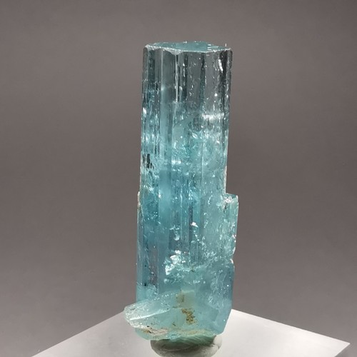 33.16ct GEMMY Aquamarine / Thuong Xuan, Vietnam / Rough Crystal Gemstone Mineral - Picture 13 of 19