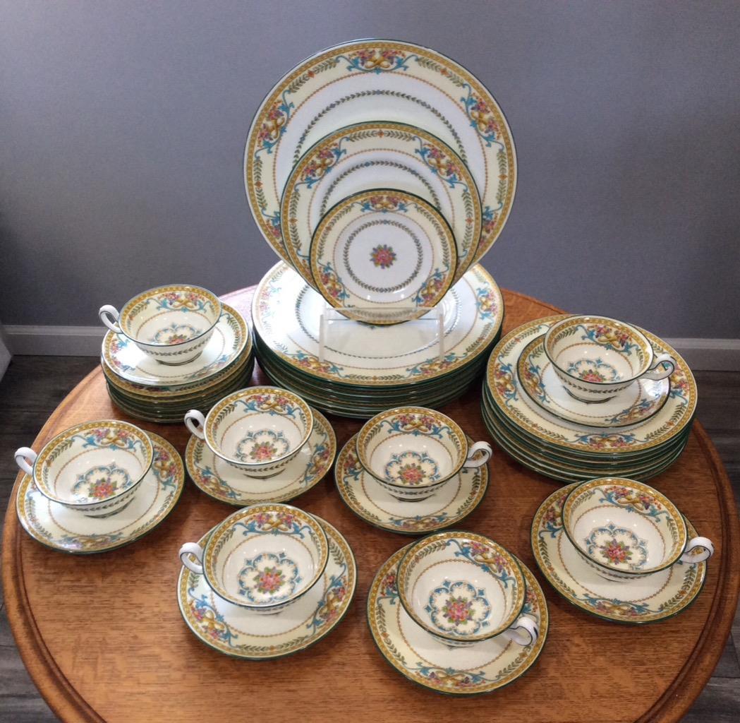 Wedgwood Kynance bone china SET of FIVE-piece place settings