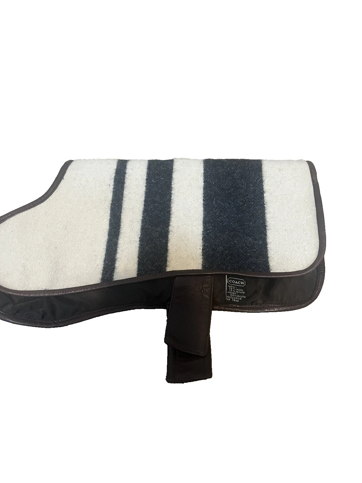 Ropa y zapatos para perro Coach