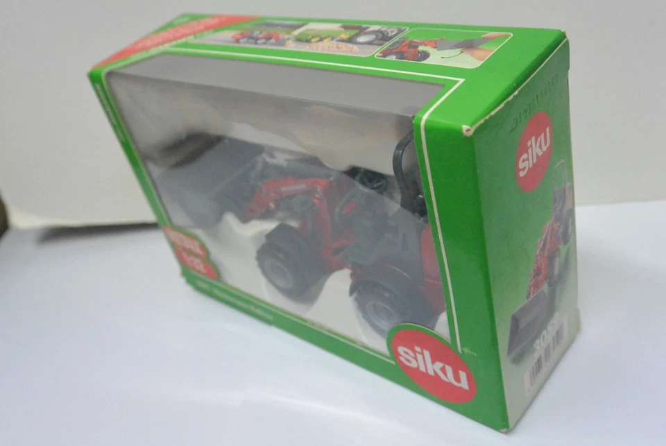 Siku 1:32 DieCast car Weidemann Hoftrac # 3059 - Image 3 of 4