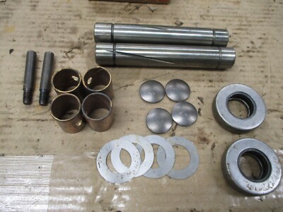 1934-1947 Buick Series 40 50 60 70 King Bolt Set NOS 1394793 K20B