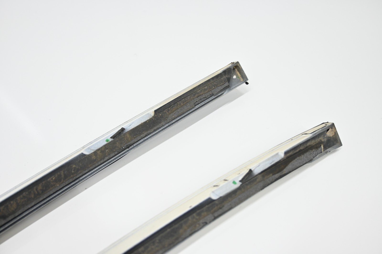 ⭐ 14-20 Maserati Ghibli Roof Drip Molding Cover Trim Panel Set Black Oem
