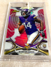 2015 STEFON DIGGS - TOPPS FINEST PINK ROOKIE RC # 13/25 (VERY RARE & NICE RC!)🔥