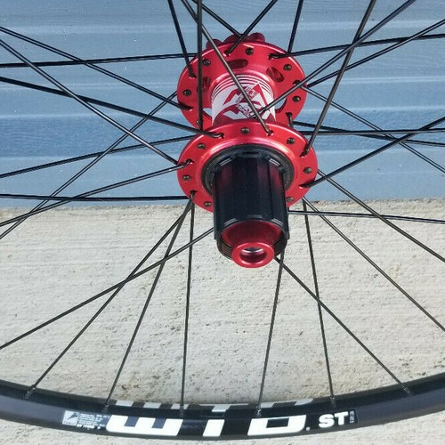 29" 700c WTB i23 Fahrrad Laufräder Tubeless rot bis 6bolt Disc Steckachse Gravel 11spd - Bild 6 von 6