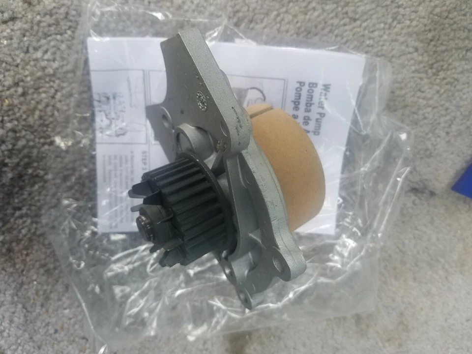 Nueva bomba de agua premium Carquest, t1252 para Audi Volkswagen A3 GTI Jetta Foto 3 de 4