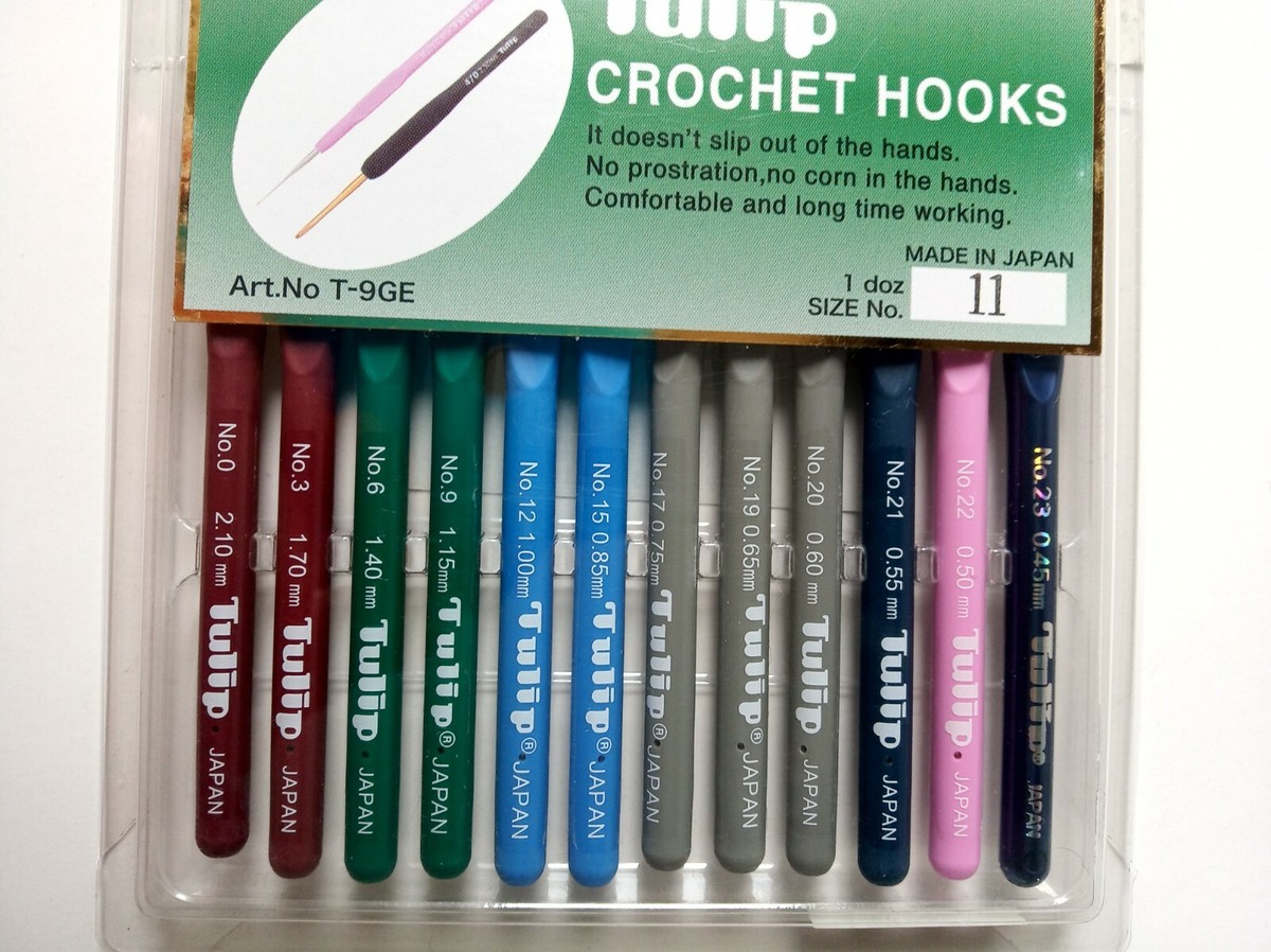 Tulip Fine Steel Soft Grip Crochet Hook Set Art No. T-9GE/12 Pcs