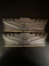 TeamGroup 16 GB DDR4 3200 CL16 Memory RAM T-Force DarkZ (Gray) 2x8 GB