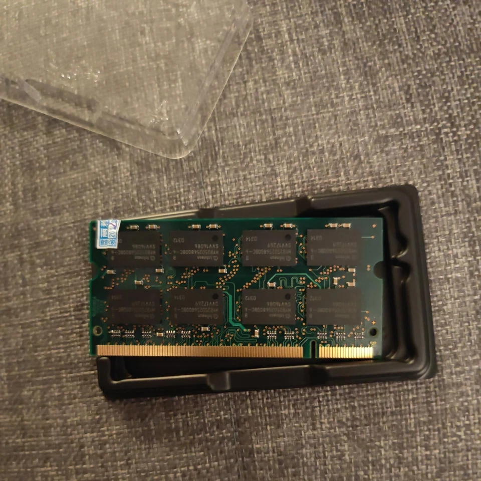 Infineon HYS64D64020HDL-6-b DDR1 Laptop Ram stick 512MB PC2700S- brand new  - Image 2 of 3