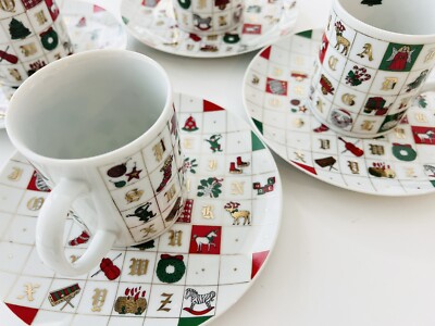 THE ABC'S OF CHRISTMAS Set Of 4 Dessert Plates & Mugs SEYMOUR MANN 1982 18K gold