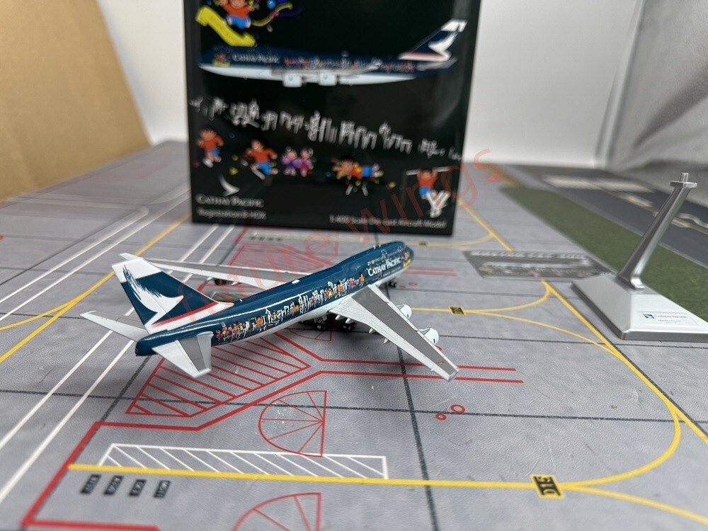 1:400 YY Wings Cathay Pacific Airlines B747-400 B-HOX B-HOY MODEL