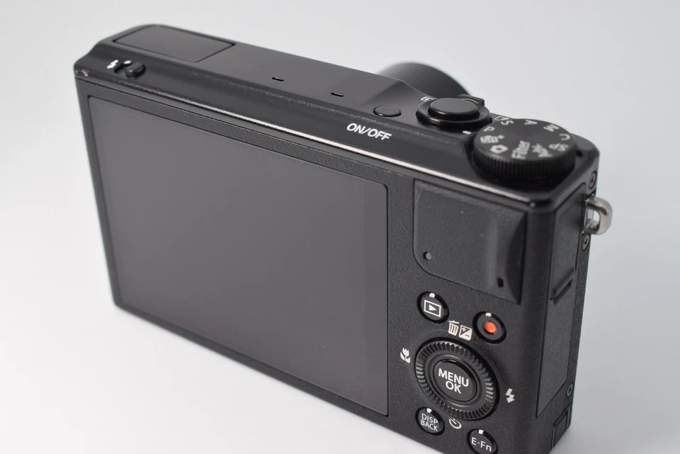 FUJIFILM XQ1 BLACK 12.0MP WI-FI Compact Digital Camera JAPAN [MINT in Box] #1716 - Image 4 of 4