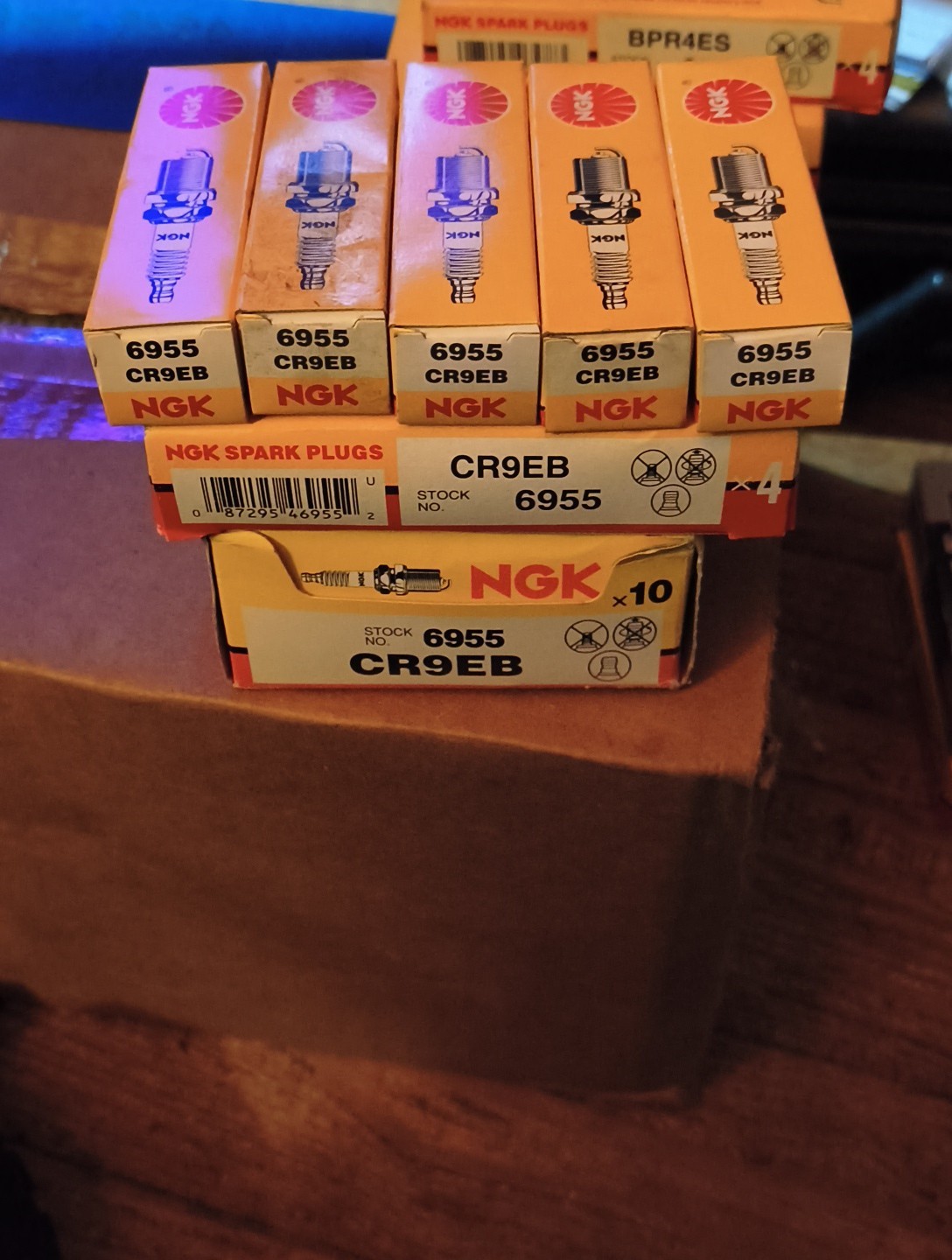 19 New Genuine NGK 6955 Spark Plug CR9EB Standard Copper Core 10mm Yamaha Harley