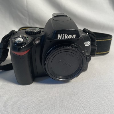 Nikon D40x Gehäuse Body  digitale Spiegelreflexkamera Kamera -defekt-