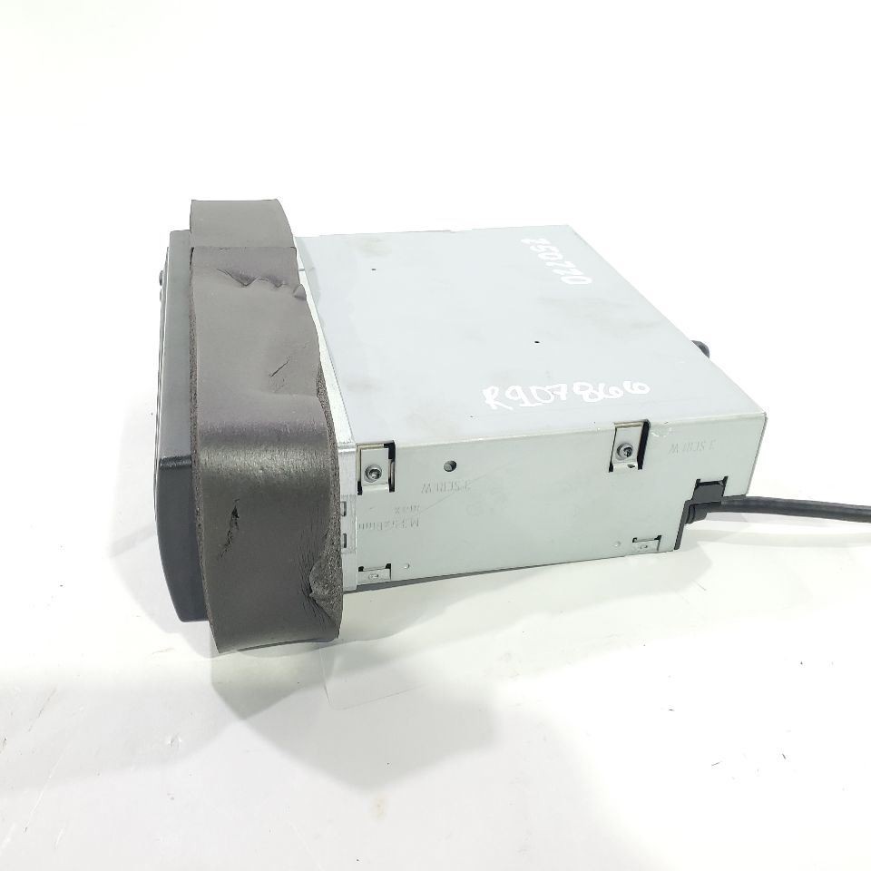 2003 Maserati Spyder Cambiocorsa OEM 5 Disc Changer Receiver Radio e1021538