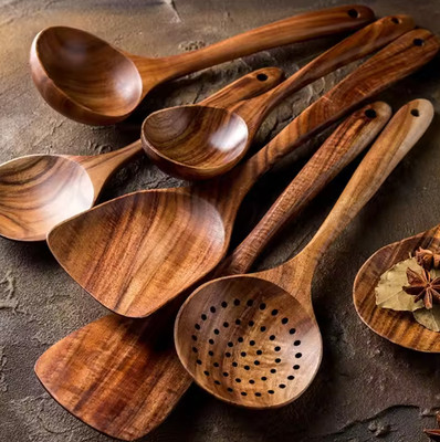 Wooden kitchen utensil set:7 Pc. wooden cooking spoon and spatula.