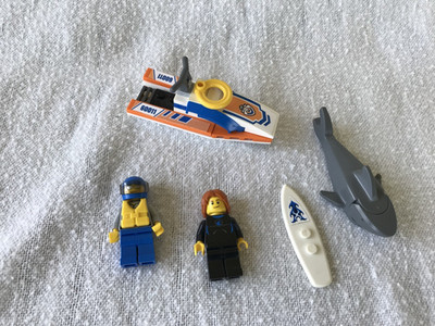 LEGO CITY: Surfer Rescue (60011) Complete, no instructions