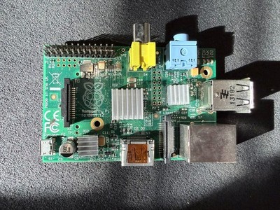Raspberry Pi Model B Rev. 2 (original),  2011.12 with black case